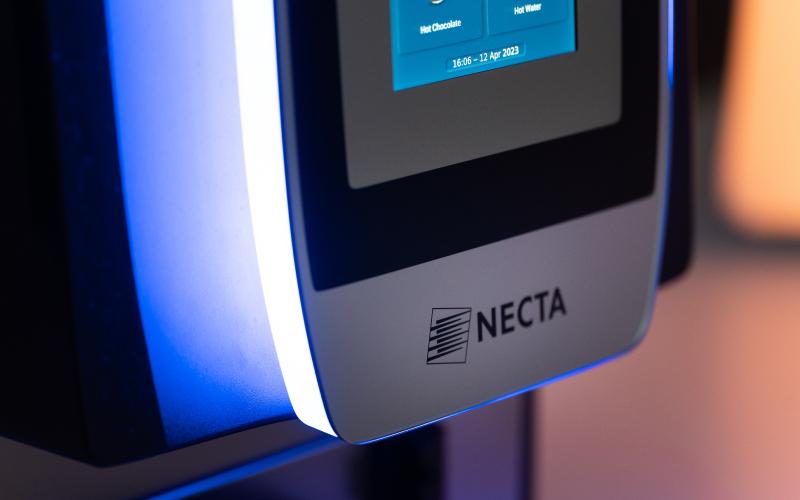 Necta Kometa Professioneller Kaffee Vollautomat für Gewerbeeinsätze inklusive Garantie