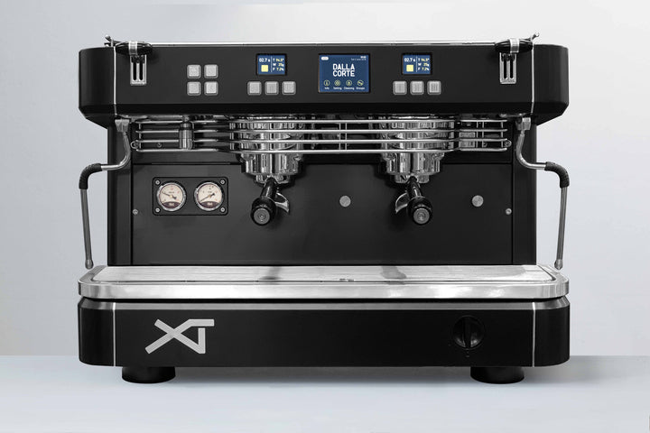 Dalla Corte XT Barista Multiboiler Siebträger 2 Brühgruppen Espressomaschine inklusive Garantie